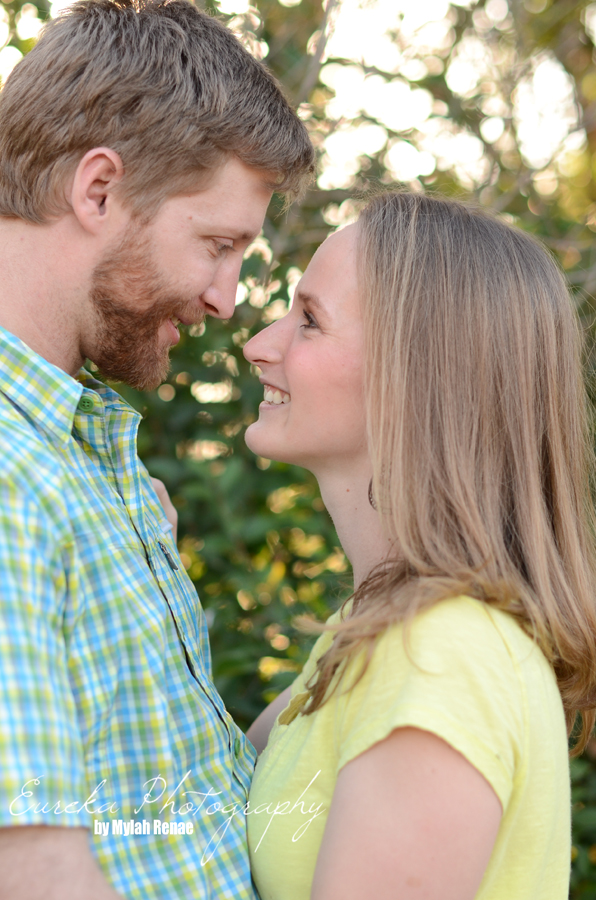 Round Rock Engagement Photographer for Rustic Brides