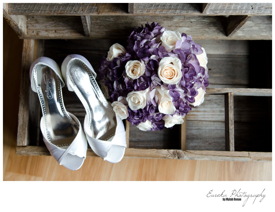 Creative Austin Wedding Photographer for Antebellum Oaks