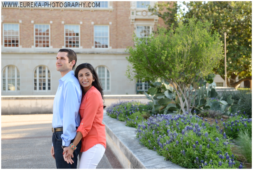 How to Prep for your engagement Session: pick a time of year