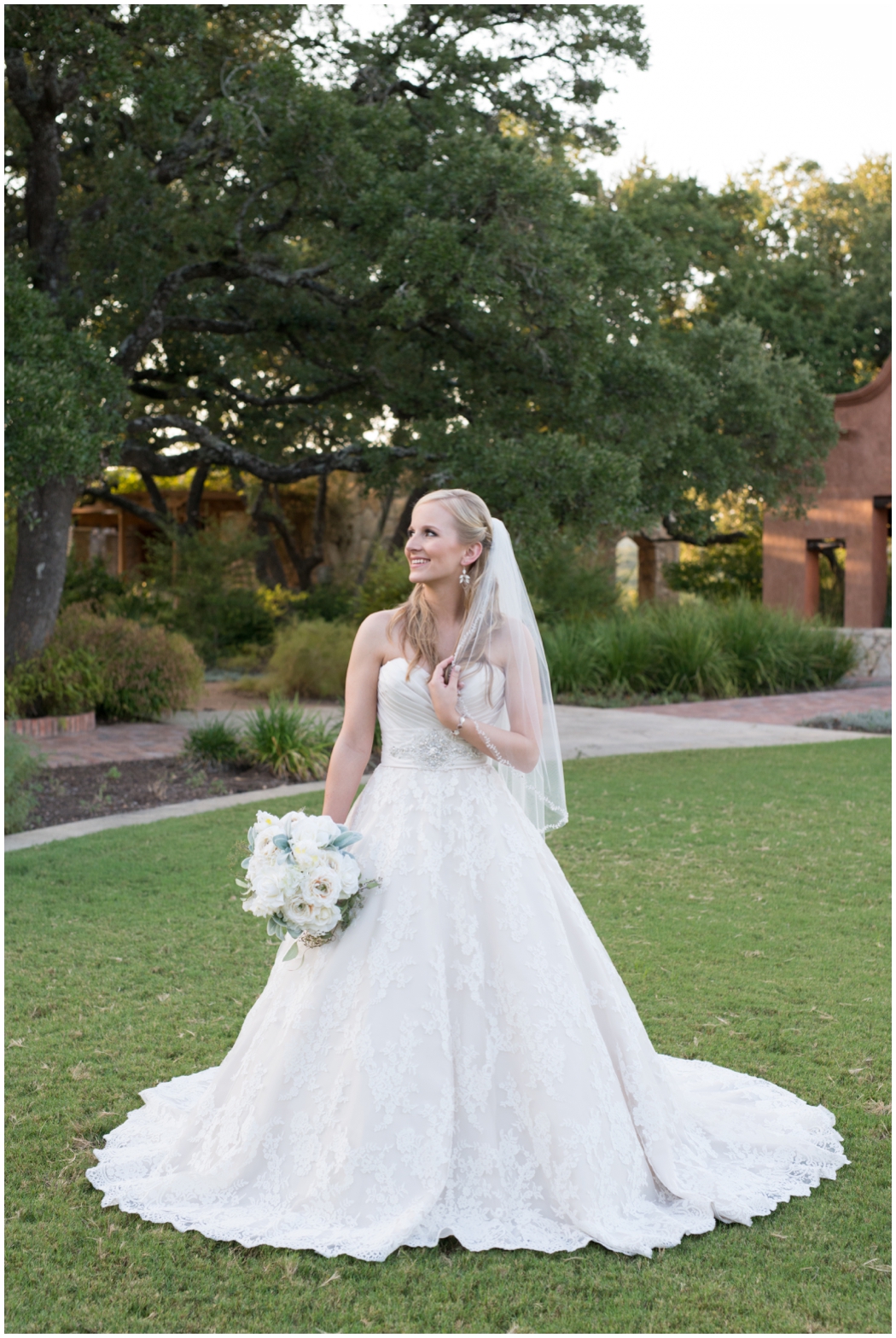 Ian's Chapel Bridal Portraits-41