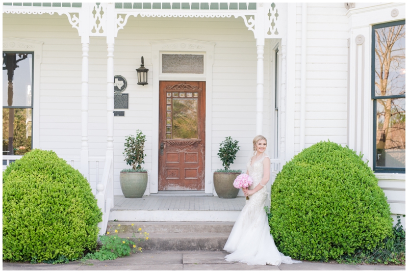 Historical Marker Wedding Venue in Austin, Texas: Barr Mansion