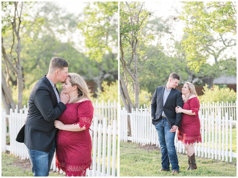 White picket fence engagement photos in round rock 