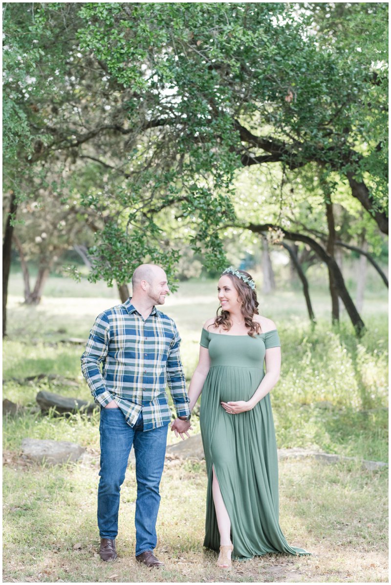 Lakeway City Park Maternity Photographer