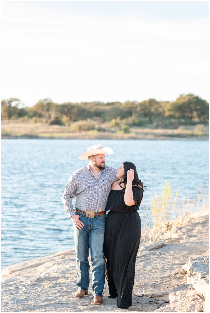 Cowboy engagement photos by Lake Georgetown in Texas