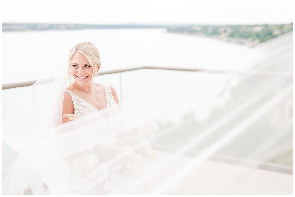 Bridal Portraits at Lakeway Resort and Spa