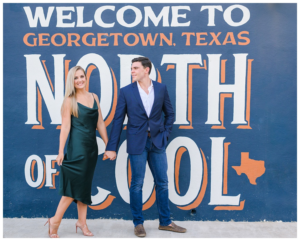 Georgetown Texas Engagement Photos on the Square