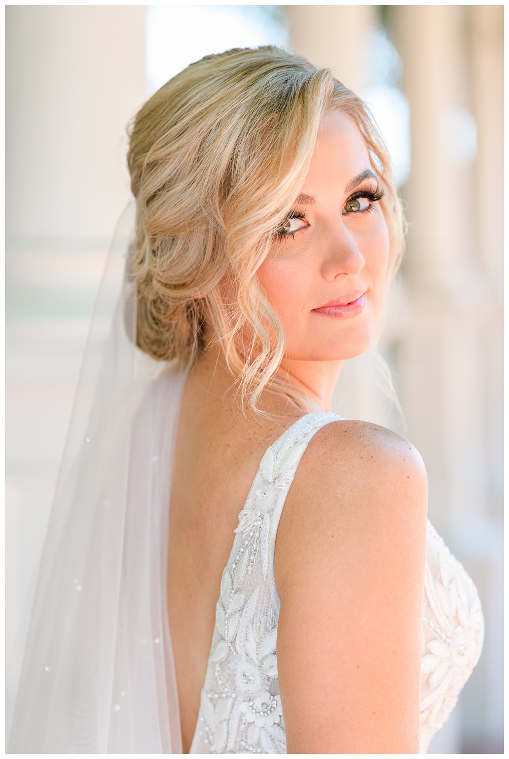 Bridal Portraits at Woodbine Mansion in Round Rock Texas