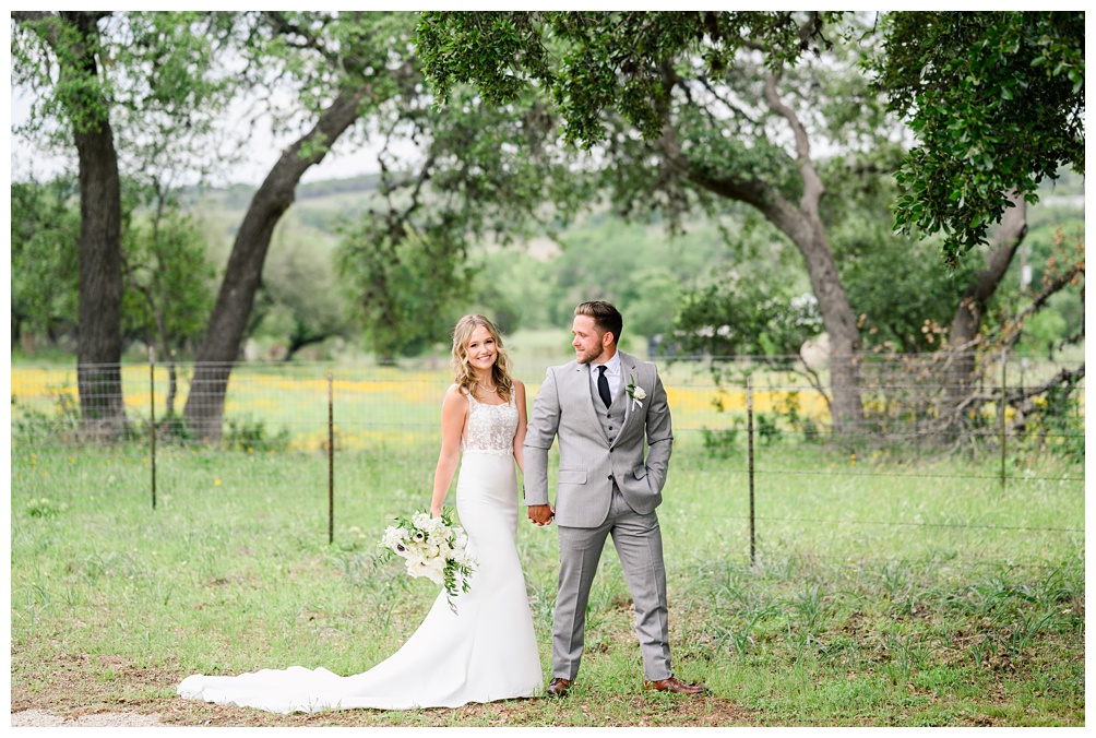 71 West Wedding Photographer in Spicewood Texas