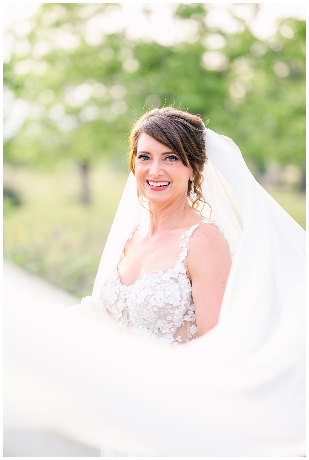 Cathedral veil at Pecan Springs Ranch bridal portraits in Austin Texas