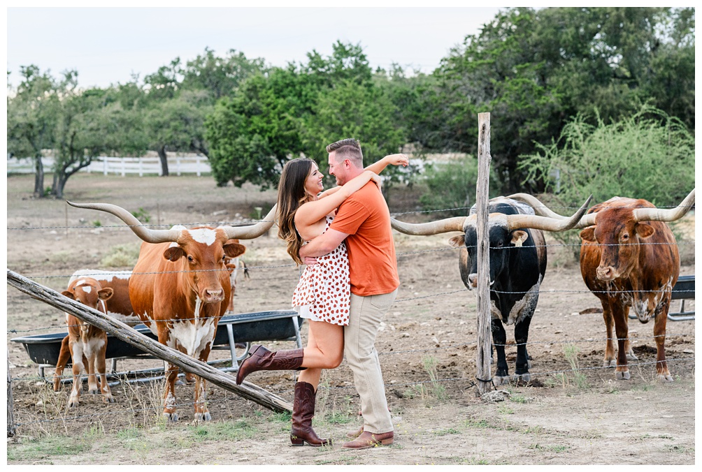 Addison Grove Engagement Photos with longhorns for all UT fans